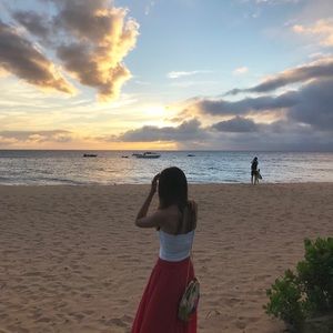 Meet your Posher, Caitlin